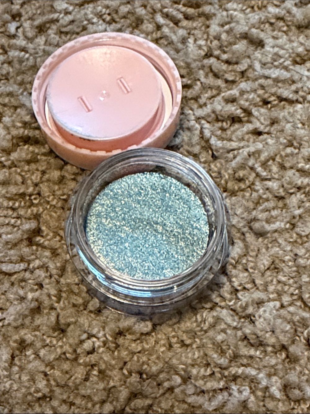 Jeffree Star Brain Freeze eye gloss powder